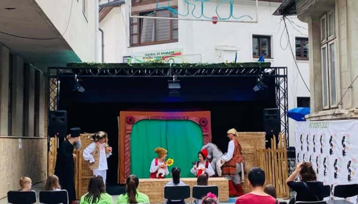 Teatrul Toma Caragiu continuă seria de spectacole în aer liber în perioada 12 – 14 iunie